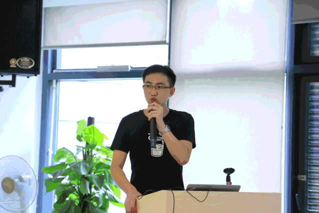 1597388979279878.gif 1.gif