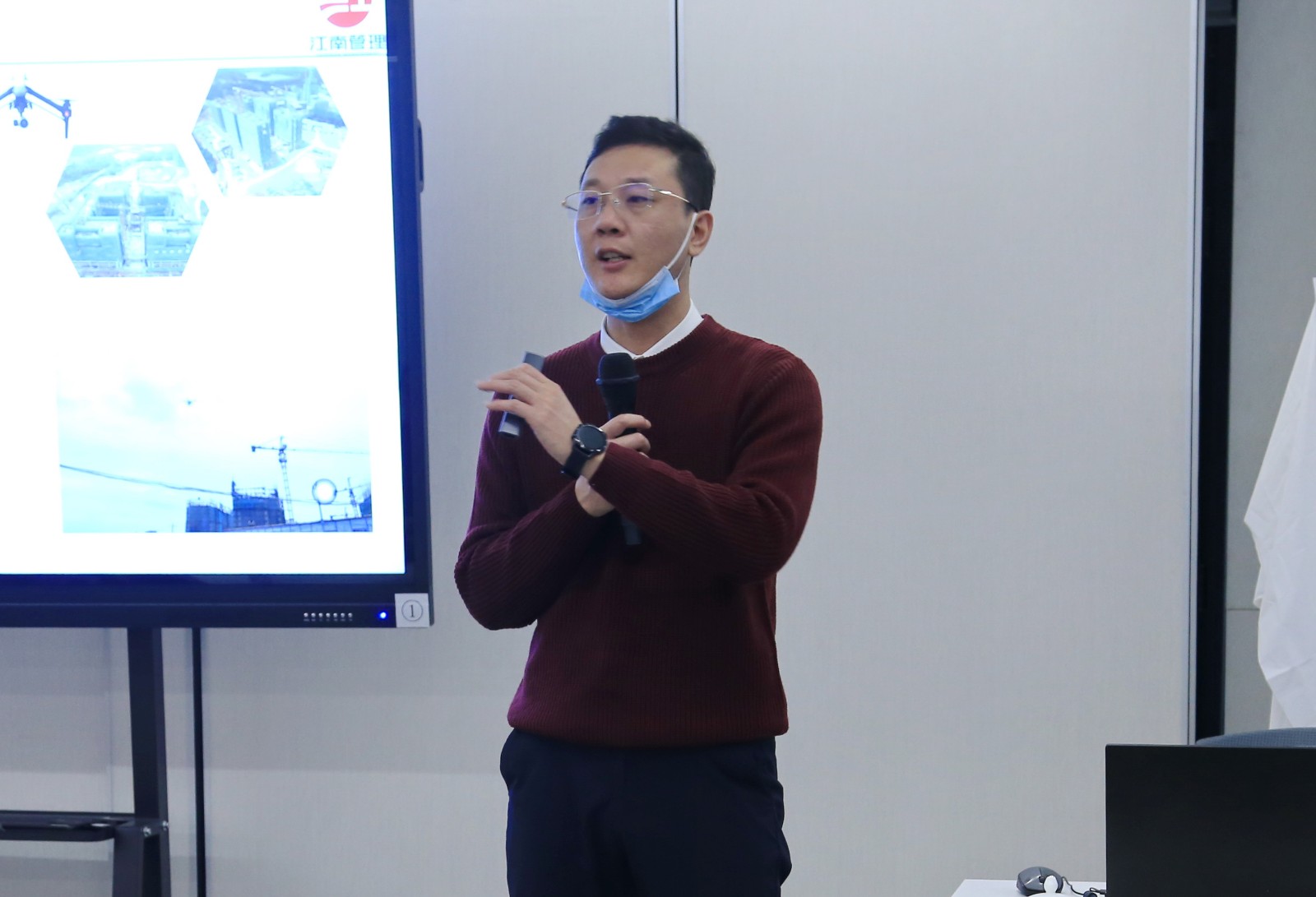 1606985809276783.jpg 于海彬.JPG