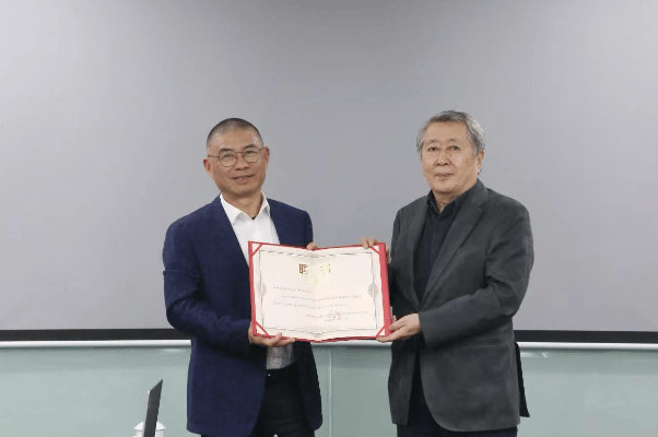 1731374412537119.gif 1731374412537119.gif