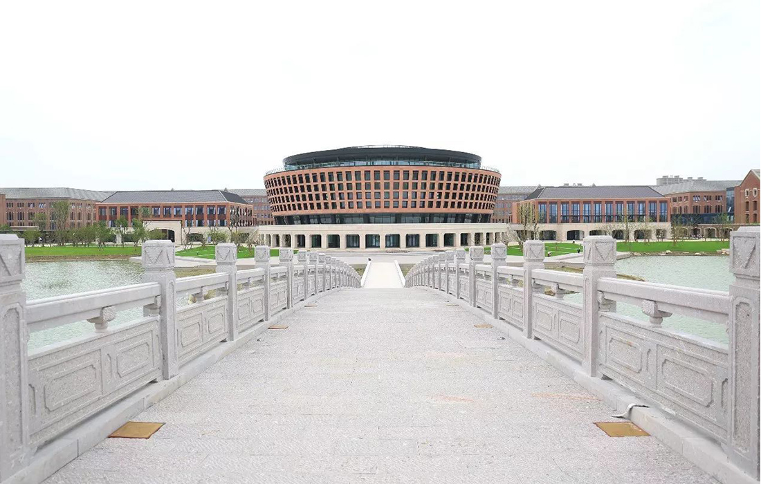 浙江大学国际联合开元体育（海宁国际校区）工程